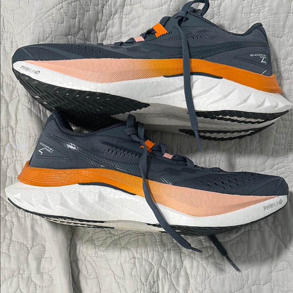 Saucony Endorphin Speed 4